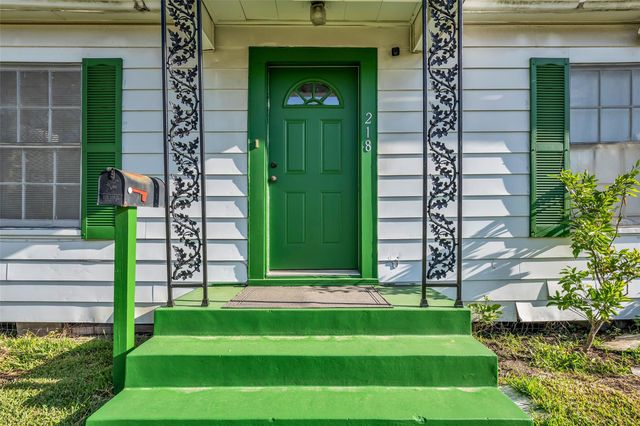 218 Olive Avenue, Pasadena, TX 77506
