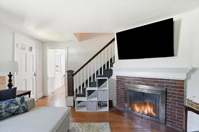 208 West Center St, West Bridgewater, MA 02379