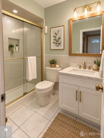 2 SW Montana Court Court, Old Bridge, NJ 07747
