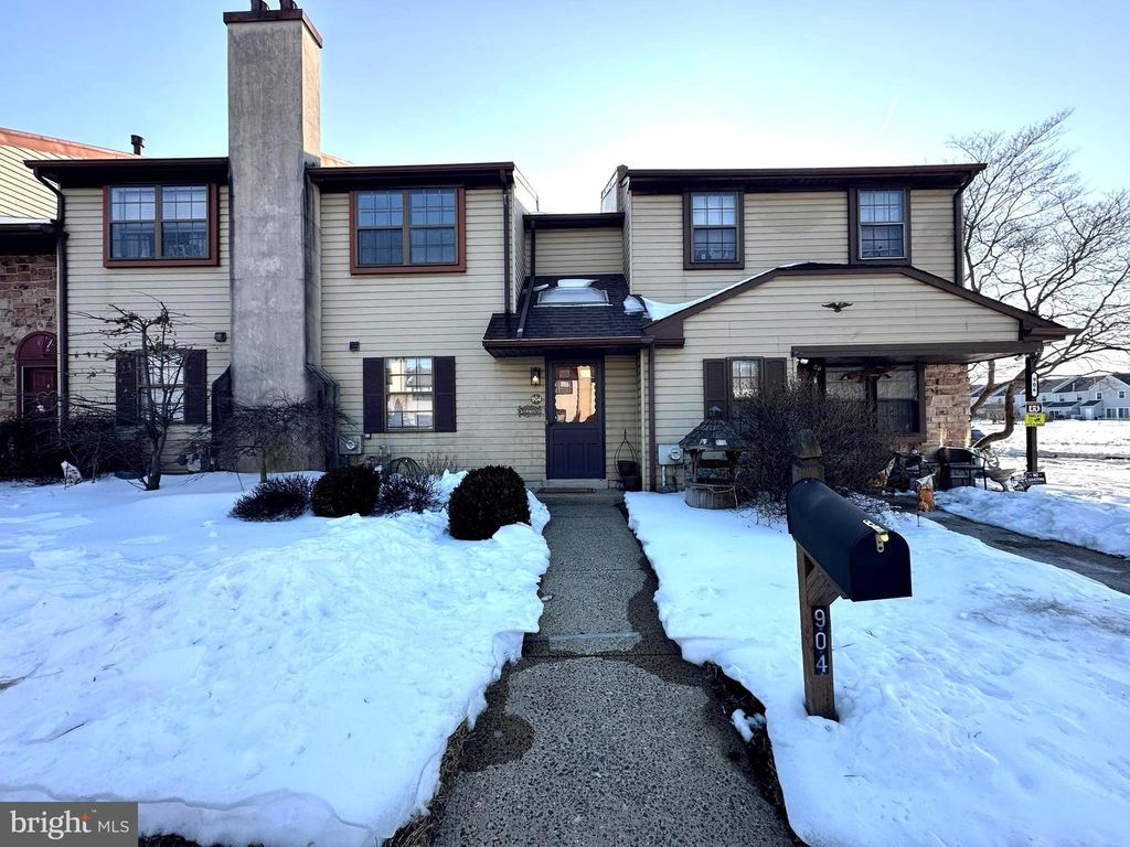 904 ANDOVER PL, Warminster, PA 18974