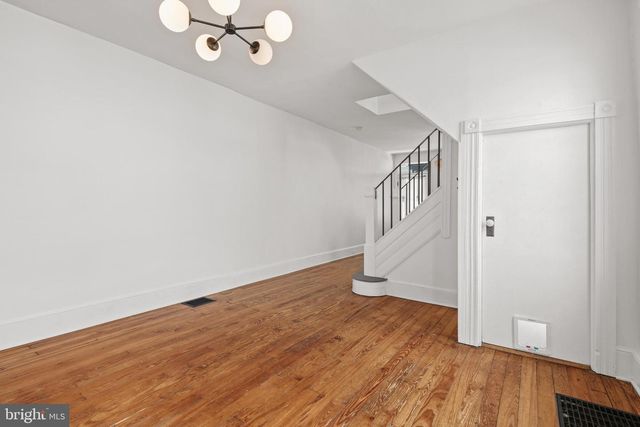 247 JACKSON ST, Lancaster, PA 17603