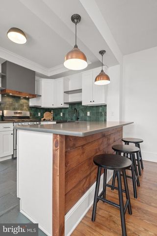 247 JACKSON ST, Lancaster, PA 17603