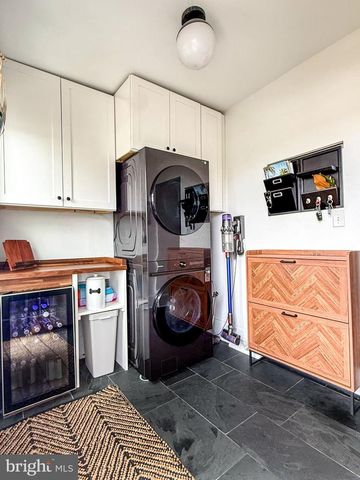 247 JACKSON ST, Lancaster, PA 17603