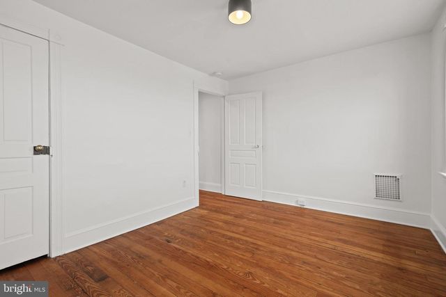 247 JACKSON ST, Lancaster, PA 17603