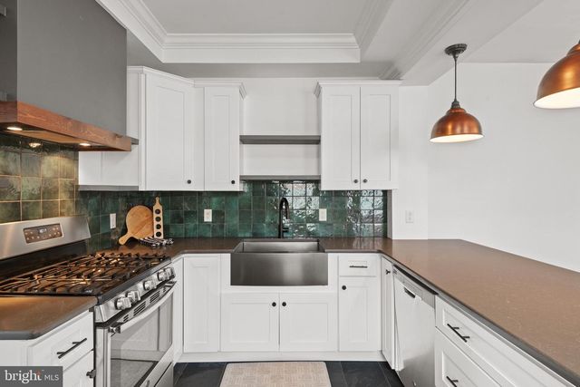 247 JACKSON ST, Lancaster, PA 17603