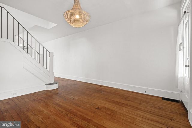 247 JACKSON ST, Lancaster, PA 17603