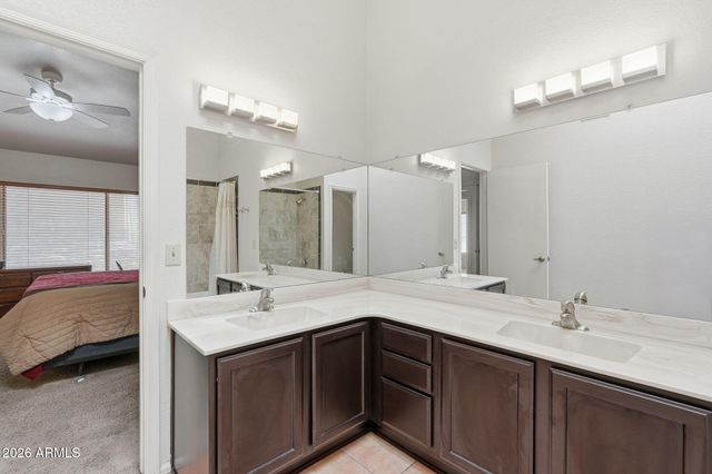 1643 E WAGONER Road, Phoenix, AZ 85022
