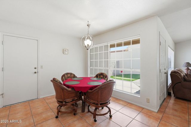 1643 E WAGONER Road, Phoenix, AZ 85022