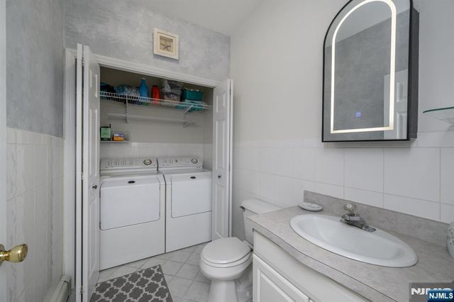 4 Elm Court, Little Falls, NJ 07424