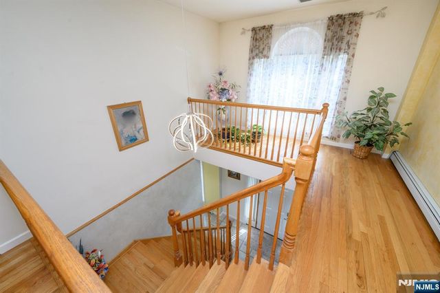 4 Elm Court, Little Falls, NJ 07424