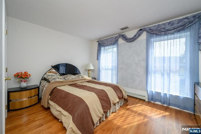 4 Elm Court, Little Falls, NJ 07424