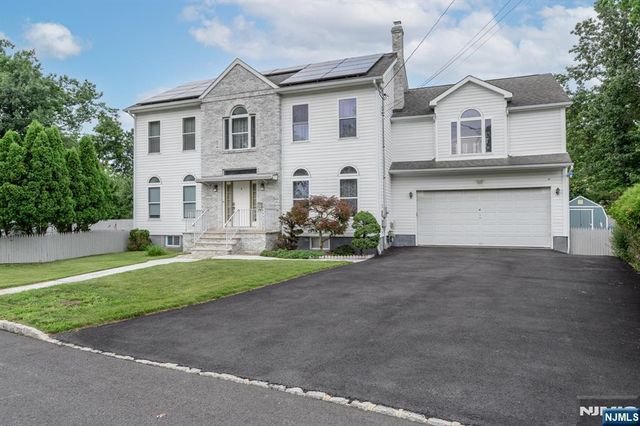 4 Elm Court, Little Falls, NJ 07424