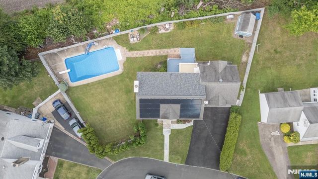 4 Elm Court, Little Falls, NJ 07424