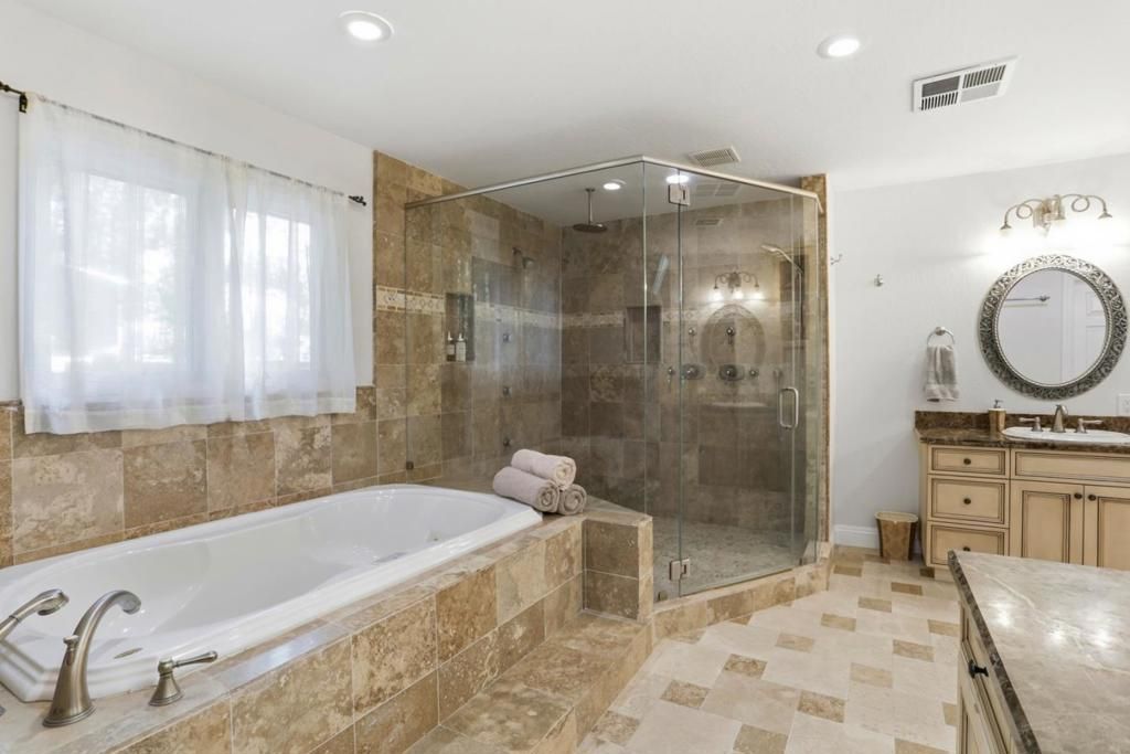 Image 27 of property listing at 24010 Summit Woods Drive, Los Gatos, CA 95033