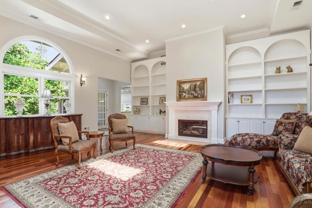 Image 9 of property listing at 24010 Summit Woods Drive, Los Gatos, CA 95033