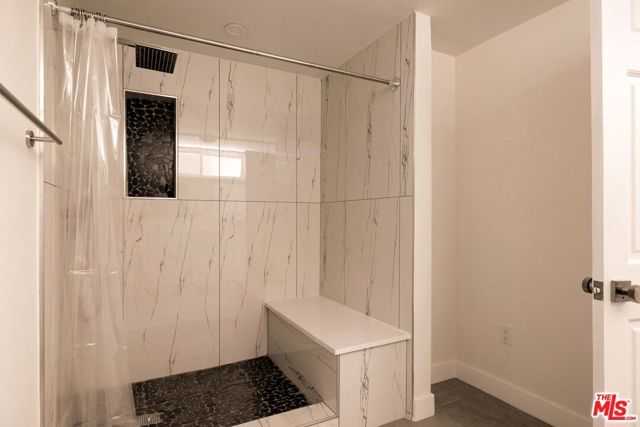 2158 Stradella Road, Los Angeles, CA 90077
