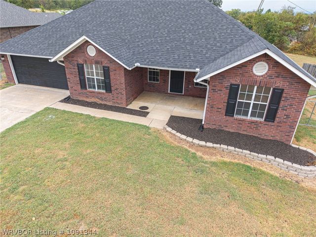 2300 S L Street, Barling, AR 72923
