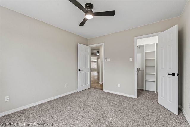 2300 S L Street, Barling, AR 72923