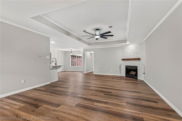 2300 S L Street, Barling, AR 72923
