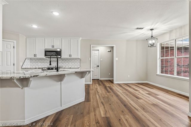 2300 S L Street, Barling, AR 72923