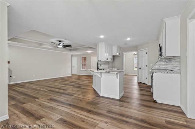 2300 S L Street, Barling, AR 72923