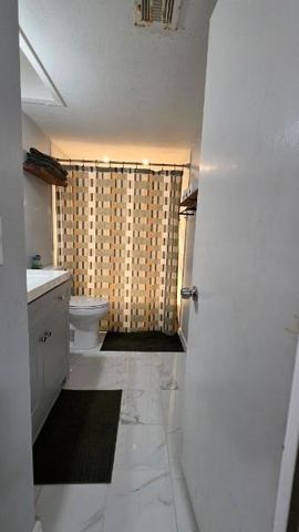 1526 Diplomat Way, Houston, TX 77088