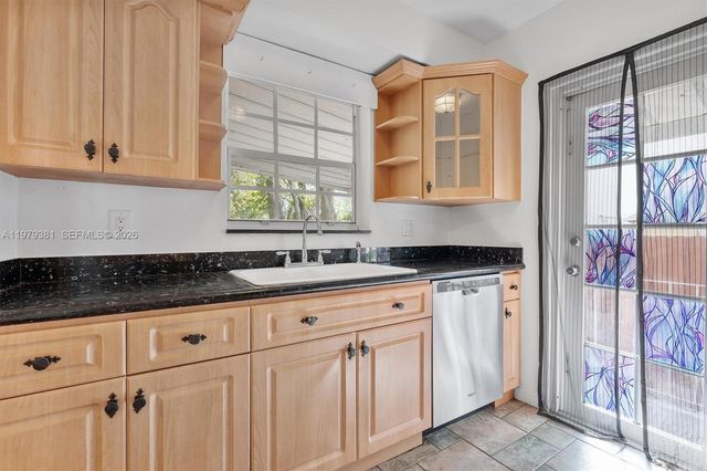 2508 SW 19th Ter, Miami, FL 33145