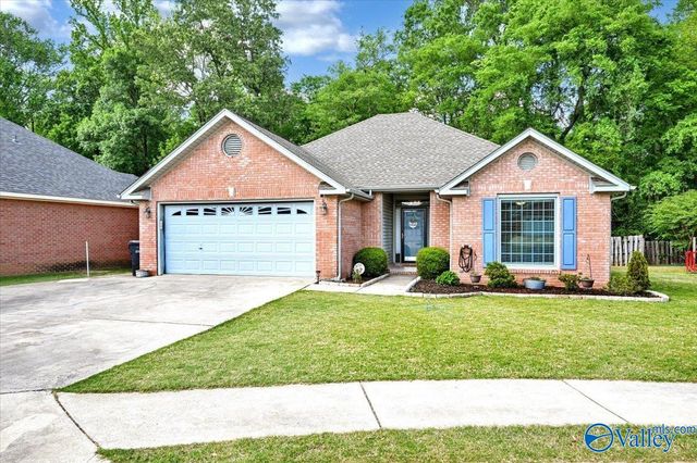 3006 Concord Lane SW, Decatur, AL 35603