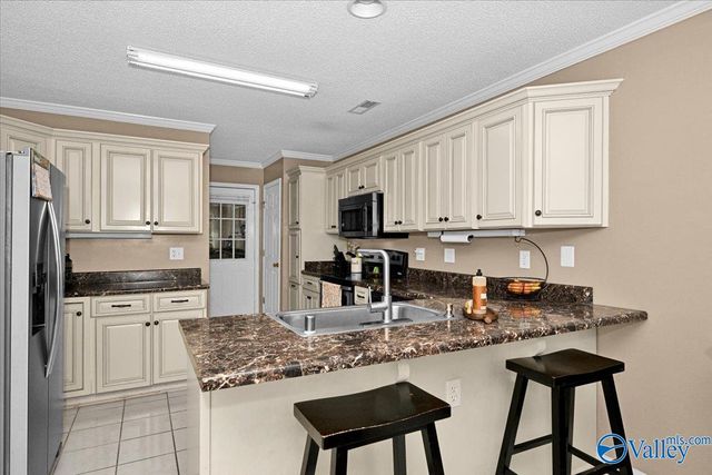3006 Concord Lane SW, Decatur, AL 35603