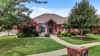 2329 Chase Way, Yukon, OK 73099