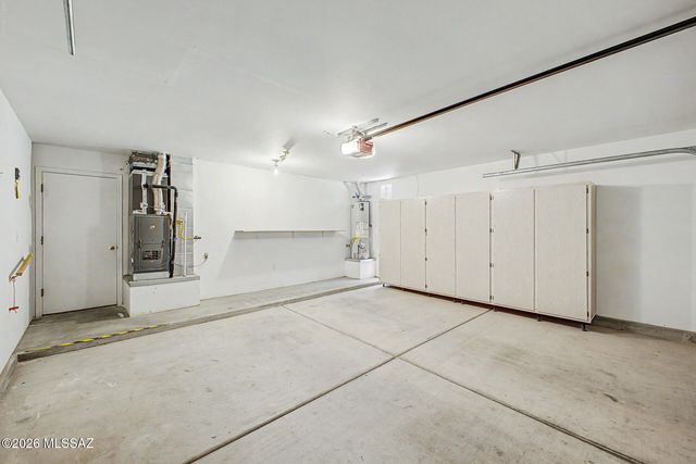 3625 W Sunbonnet Place, Tucson, AZ 85742