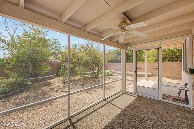 3625 W Sunbonnet Place, Tucson, AZ 85742