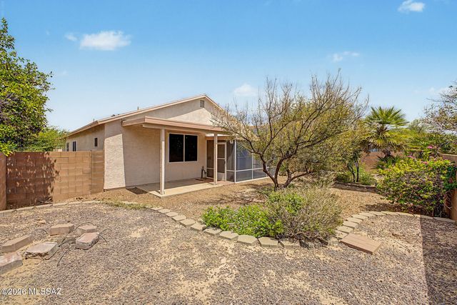 3625 W Sunbonnet Place, Tucson, AZ 85742
