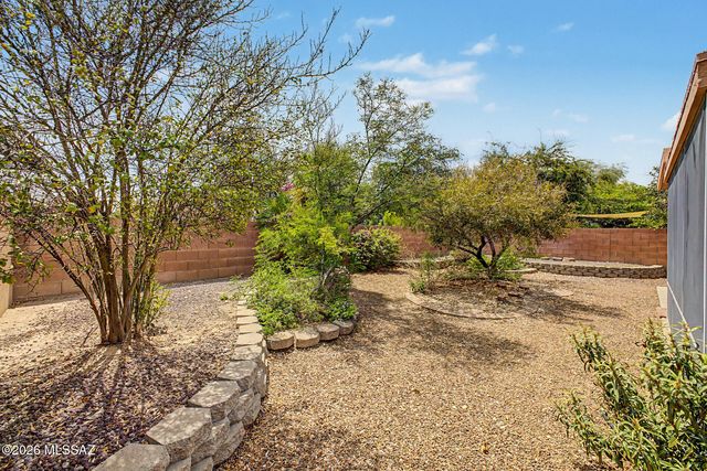 3625 W Sunbonnet Place, Tucson, AZ 85742