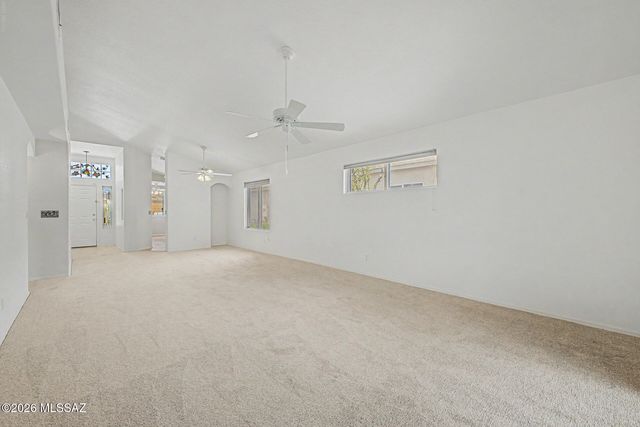 3625 W Sunbonnet Place, Tucson, AZ 85742