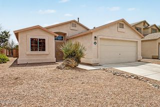3625 W Sunbonnet Place, Tucson, AZ 85742