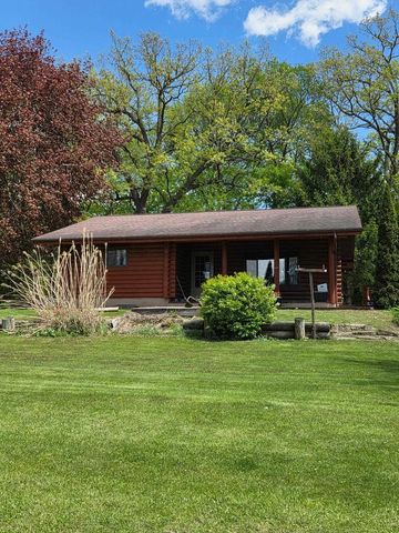 2112 Utica rd Road, Cambridge, WI 53523