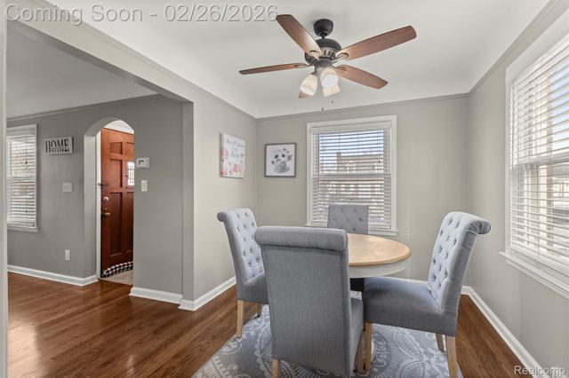 22929 Arlington Street, Dearborn, MI 48128