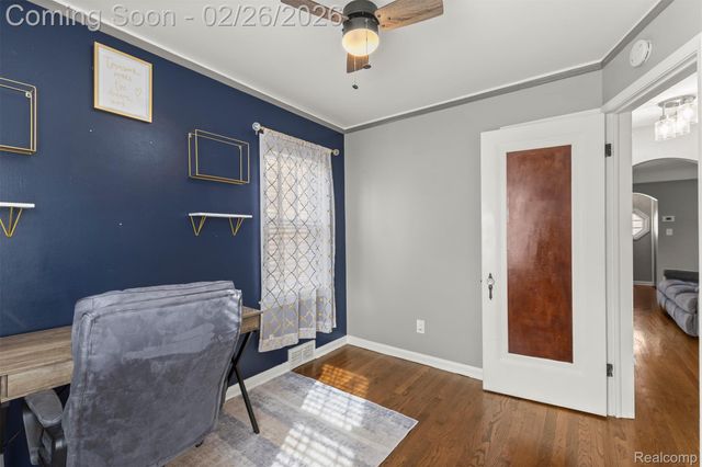 22929 Arlington Street, Dearborn, MI 48128