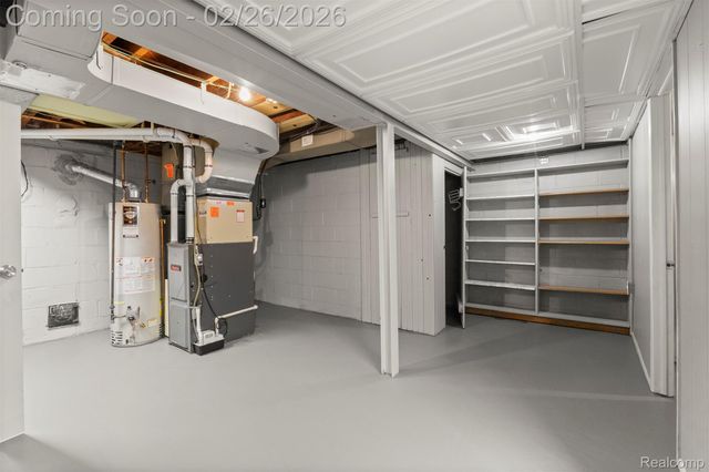 22929 Arlington Street, Dearborn, MI 48128