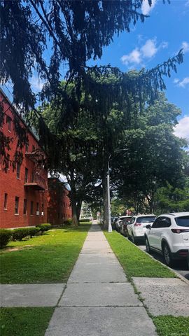 14133 78th Avenue 3B, Kew Garden Hills, NY 11367