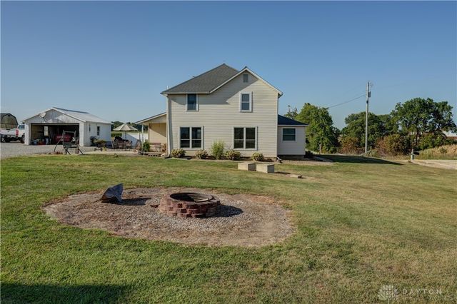 3828 Weaver Station Road, Greenville, OH 45331