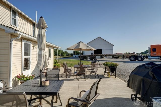 3828 Weaver Station Road, Greenville, OH 45331