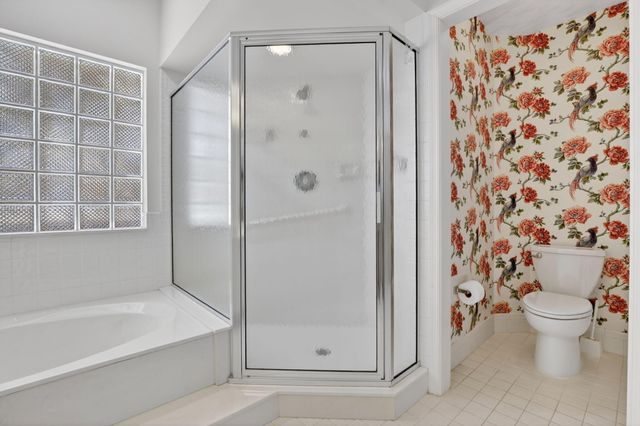 10124 NW 4th Street NW, Plantation, FL 33324
