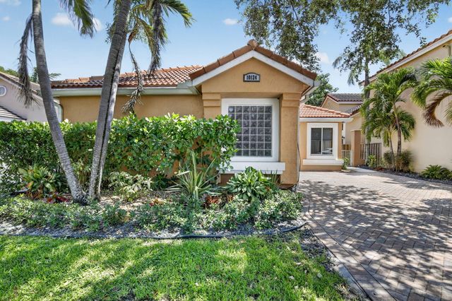 10124 NW 4th Street NW, Plantation, FL 33324