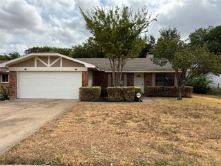 1464 Larchmont Drive, Plano, TX 75074