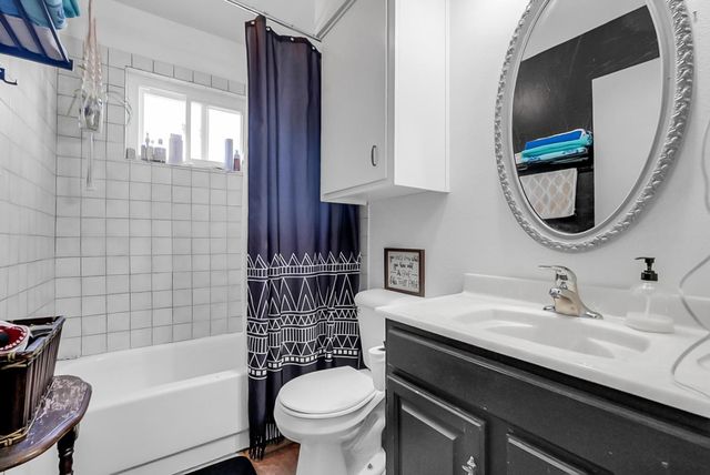 1924 Cota Way, Modesto, CA 95355