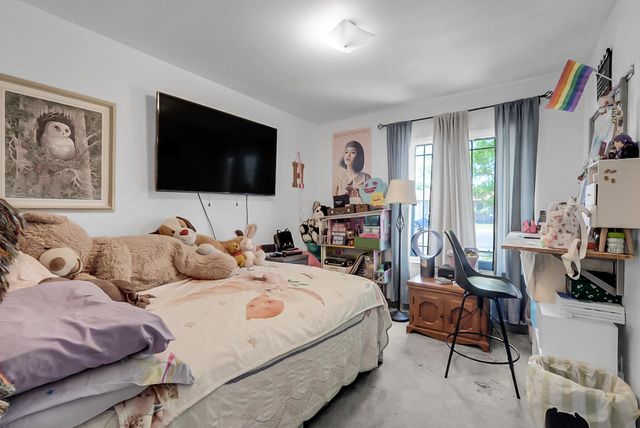 1924 Cota Way, Modesto, CA 95355