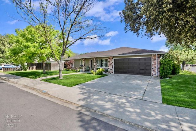 1924 Cota Way, Modesto, CA 95355