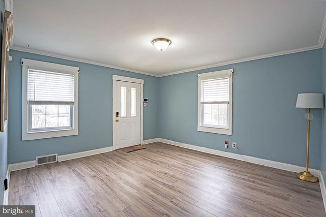 902 MAPLE AVE, Oaklyn, NJ 08107